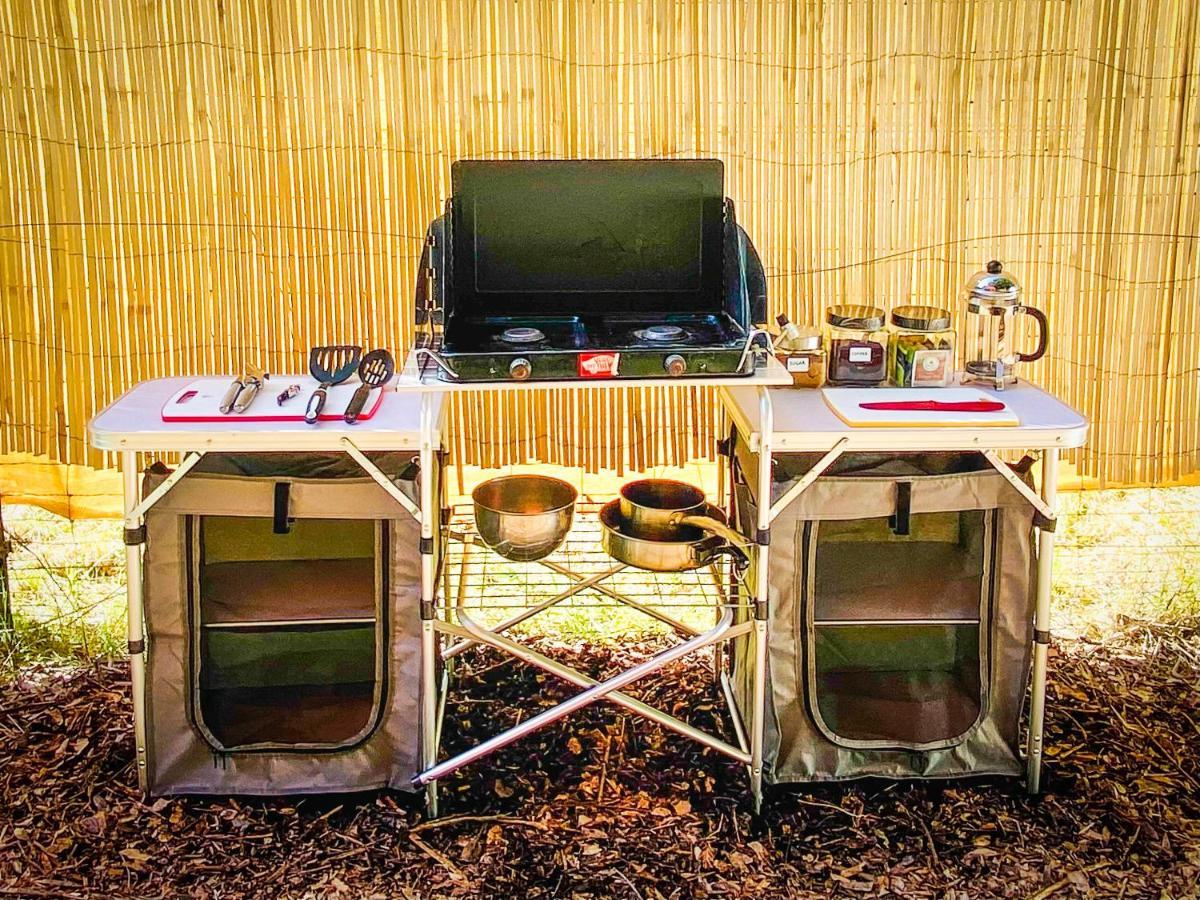 Glamping In The Redwoods With A Hot Tub! Hotel Garberville Exterior photo