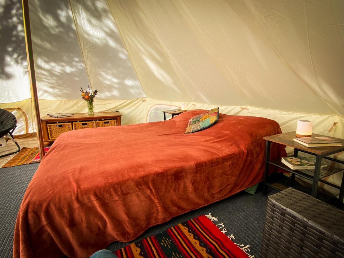 Glamping In The Redwoods With A Hot Tub! Hotel Garberville Exterior photo